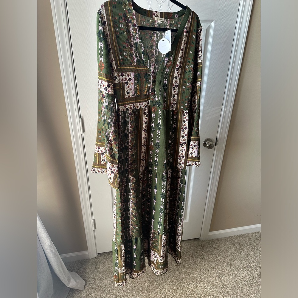 Long sleeve maxi dress